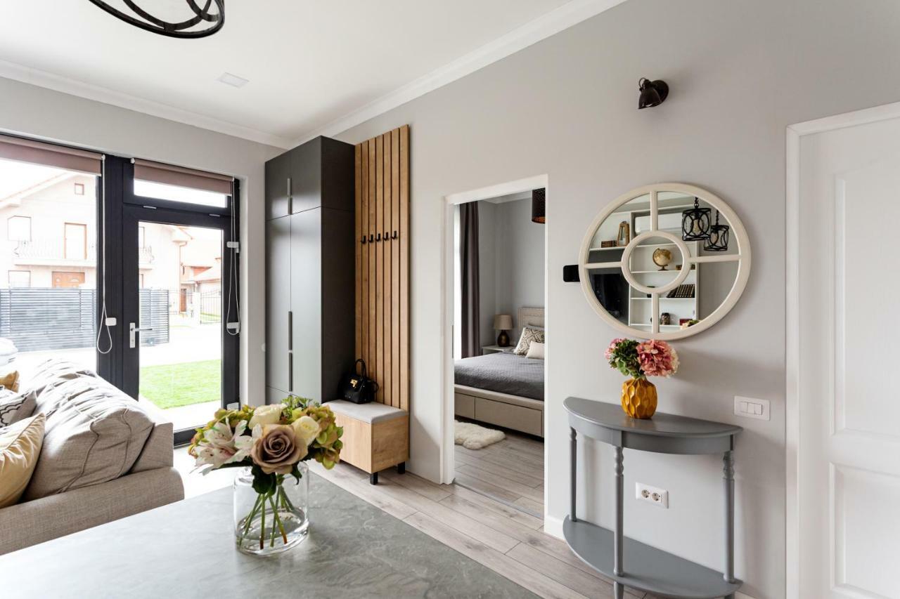 Lotus Inn Sînmartin Dış mekan fotoğraf
